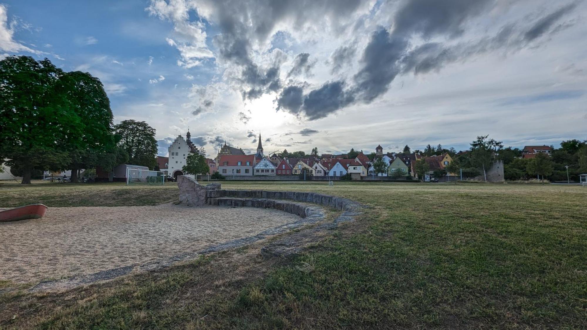 Gaestezimmer Michelskeller Sulzfeld am Main Exterior foto